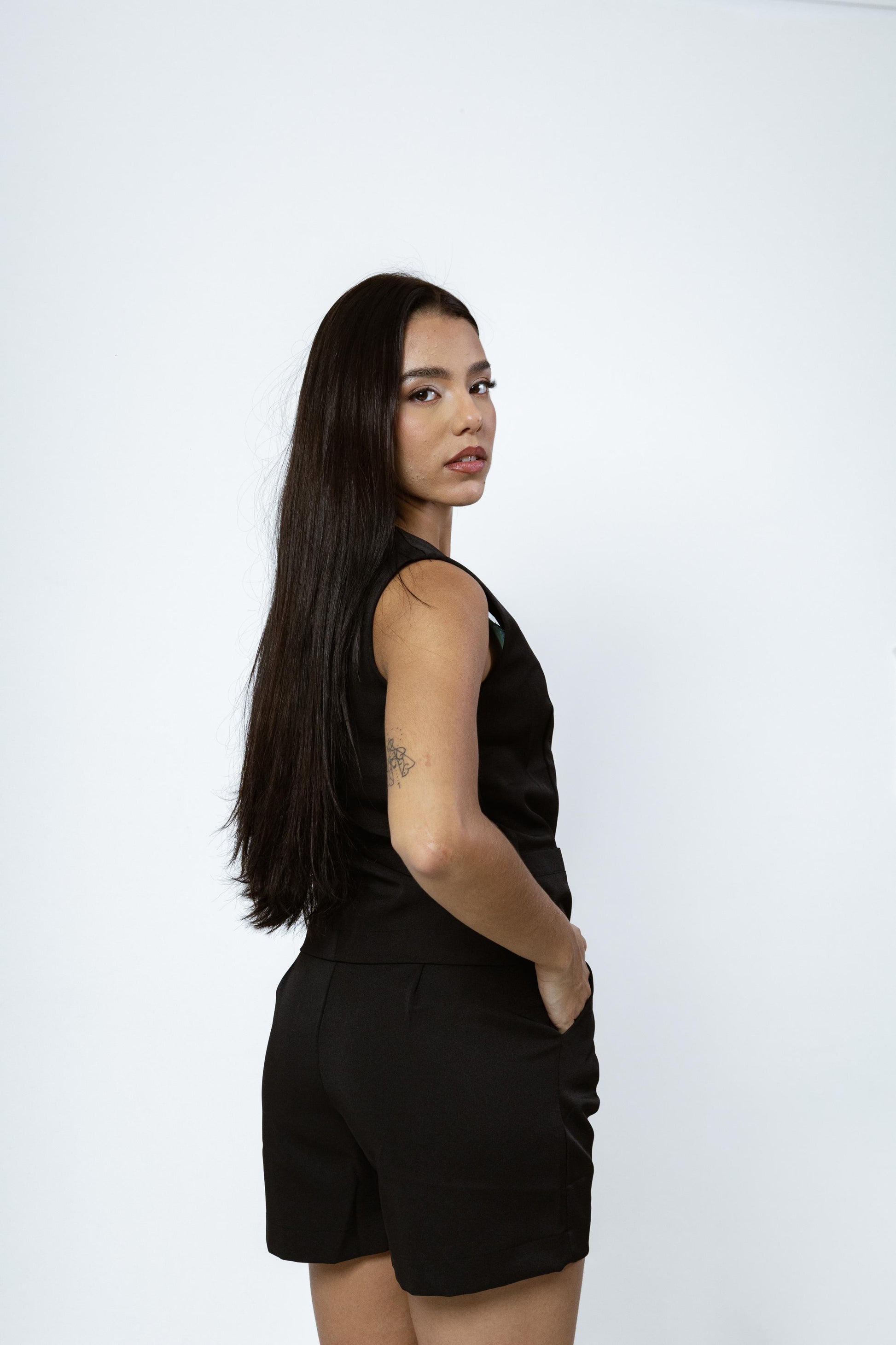 Bermuda Alfaiataria Reta Júlia